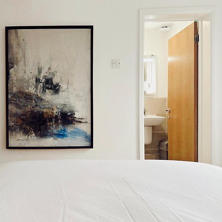 En-Suite Room 5Mins From Tower Bridge لندن المظهر الخارجي الصورة